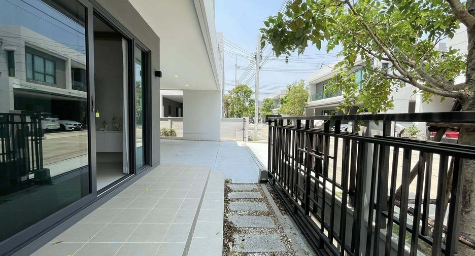 Haus zur Miete mit 4 Zimmer in Bang Phli, Samut Prakan