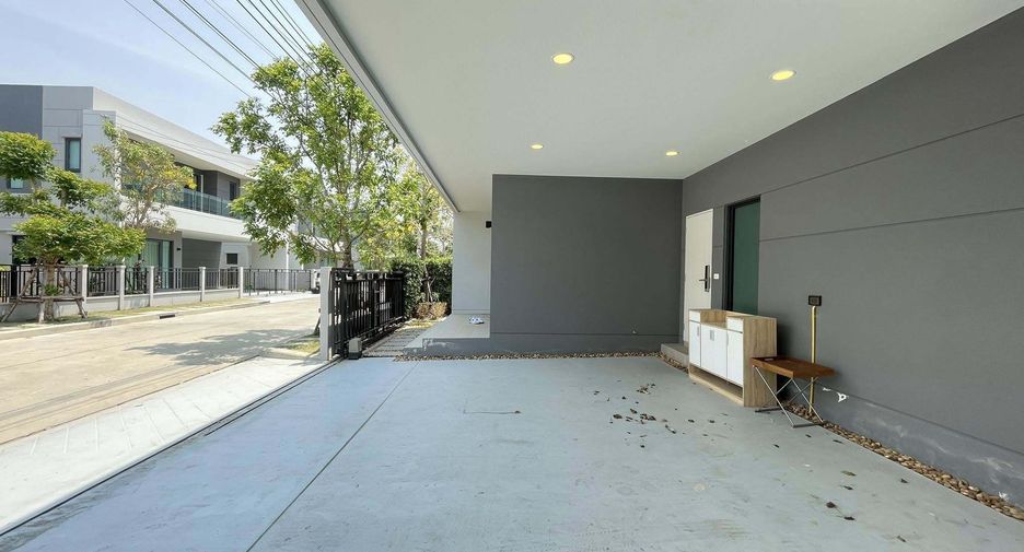 Haus zur Miete mit 4 Zimmer in Bang Phli, Samut Prakan