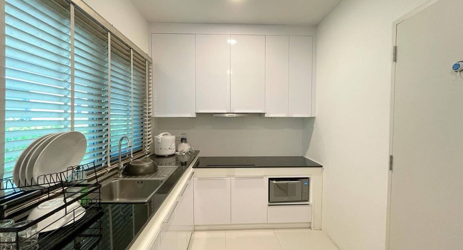 Haus zur Miete mit 4 Zimmer in Bang Phli, Samut Prakan