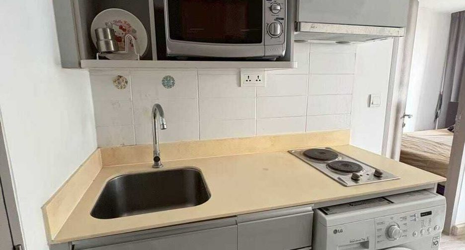For rent 1 bed condo in Phra Khanong, Bangkok