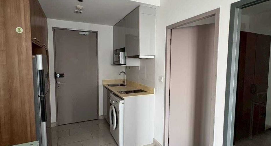 For rent 1 bed condo in Phra Khanong, Bangkok