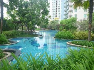Condo en venta de 3 habitaciones en Bang Kho Laem, Bangkok