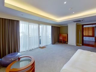 出售 和 出租 4 卧室 公寓 在 Khlong Toei, 曼谷