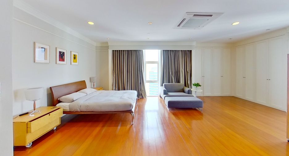 For sale and for rent 4 bedrooms condo in Khlong Toei, Bangkok