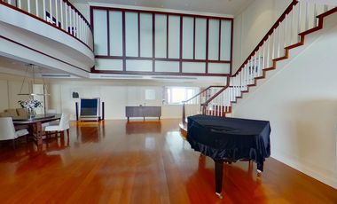 Condo en venta y en alquiler de 4 habitaciones en Khlong Toei, Bangkok