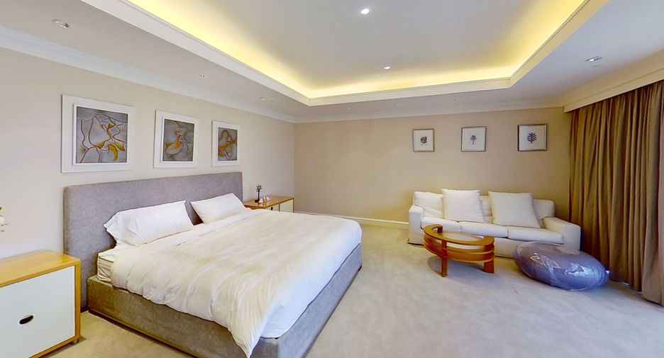 For sale and for rent 4 bedrooms condo in Khlong Toei, Bangkok