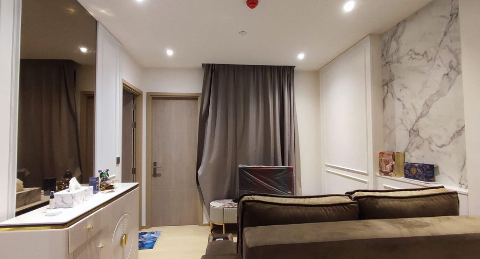 For rent 1 bed condo in Huai Khwang, Bangkok