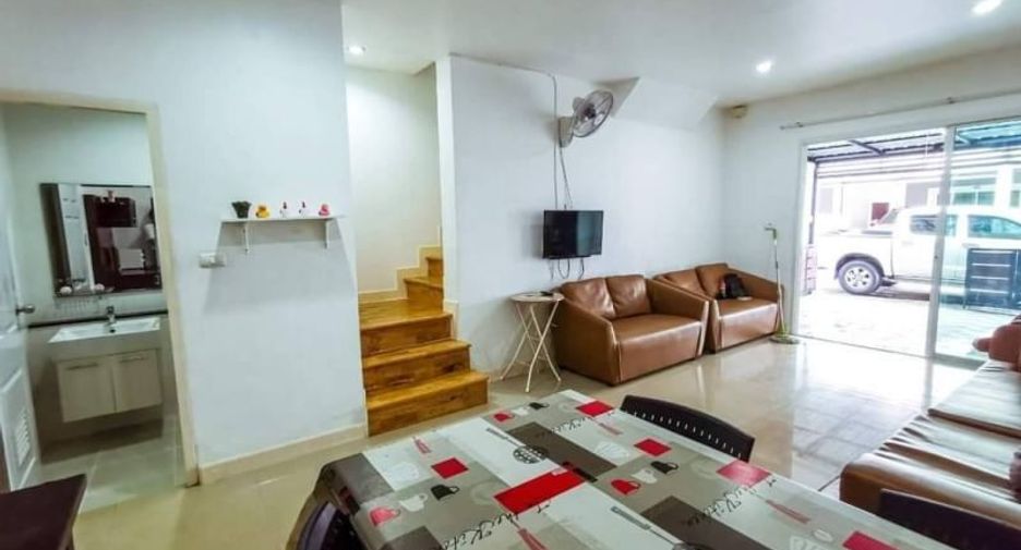 For sale 3 bedrooms townhouse in Thalang, Phuket