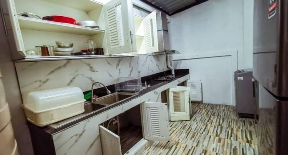 For sale 3 bedrooms townhouse in Thalang, Phuket