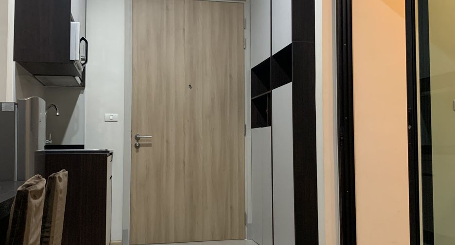 For sale 1 bed condo in Watthana, Bangkok
