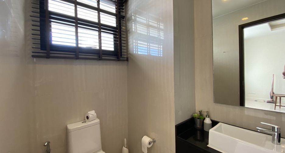 Casa adosada en venta de 2 habitaciones en Thalang, Phuket