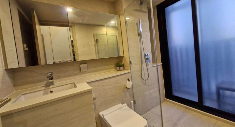 For rent 2 bedrooms condo in Ratchathewi, Bangkok