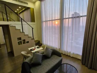 For rent 2 bedrooms condo in Ratchathewi, Bangkok
