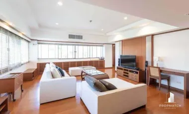 For sale 4 ベッドルーム condo in Watthana, Bangkok