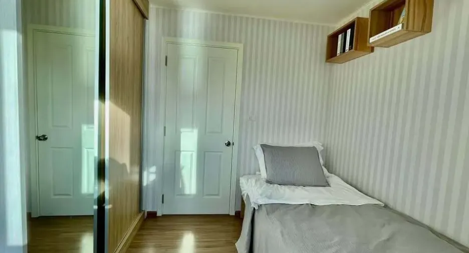 For sale and for rent 2 bedrooms condo in Yan Nawa, Bangkok