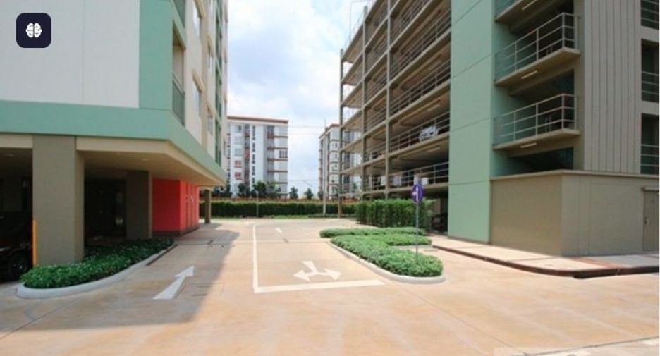 For sale studio condo in Lat Krabang, Bangkok