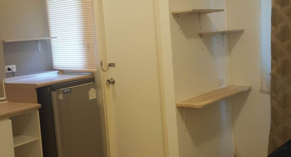 For sale studio condo in Lat Krabang, Bangkok