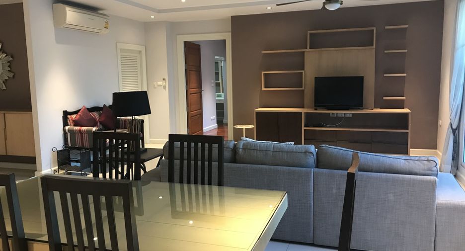 For rent 3 bedrooms apartment in Pathum Wan, Bangkok
