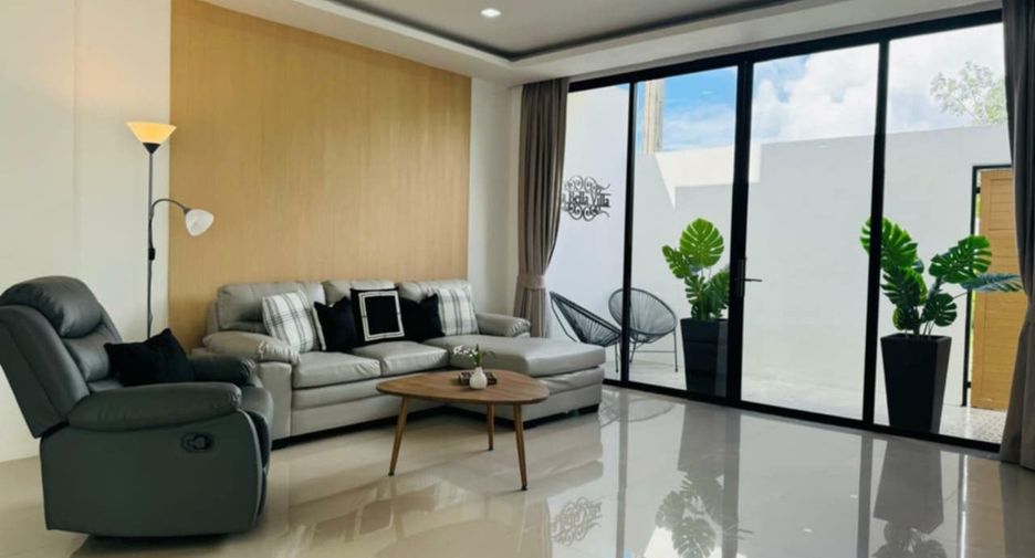 For rent 3 ベッドルーム villa in Thalang, Phuket