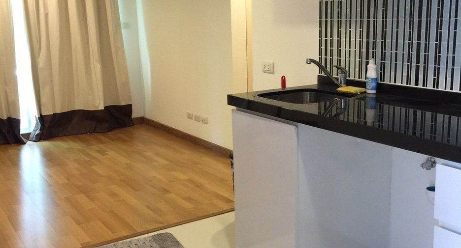 For sale 2 bedrooms condo in Chatuchak, Bangkok