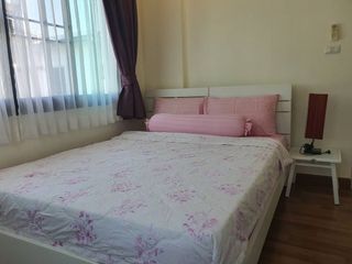 Аренда 3 спальни дом в Сапхан Сунг, Бангкок