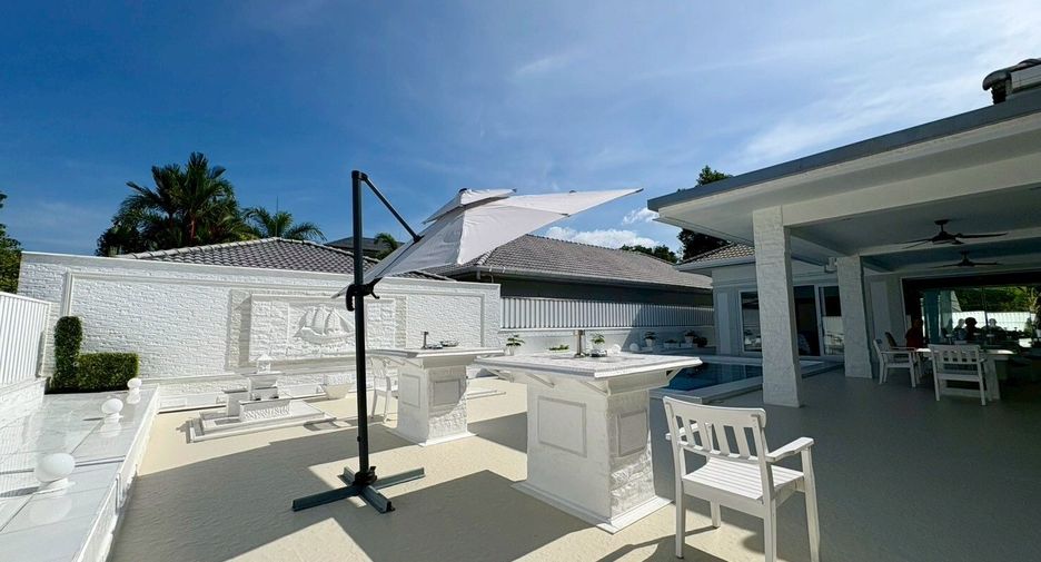 For sale 2 ベッドルーム villa in Thalang, Phuket
