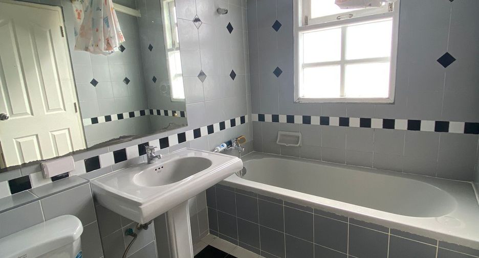 For sale 3 bedrooms house in Mueang Phuket, Phuket