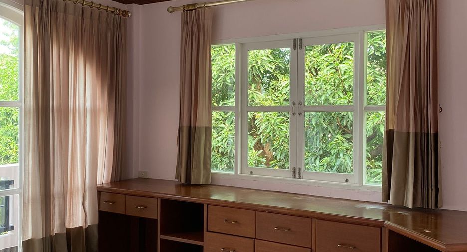 For sale 3 bedrooms house in Mueang Phuket, Phuket