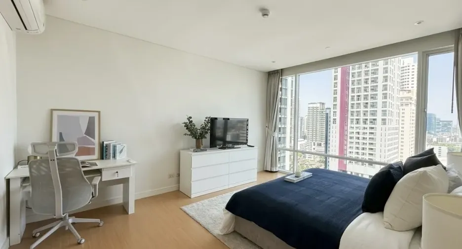Condo en alquiler de 2 habitaciones en Khlong Toei, Bangkok