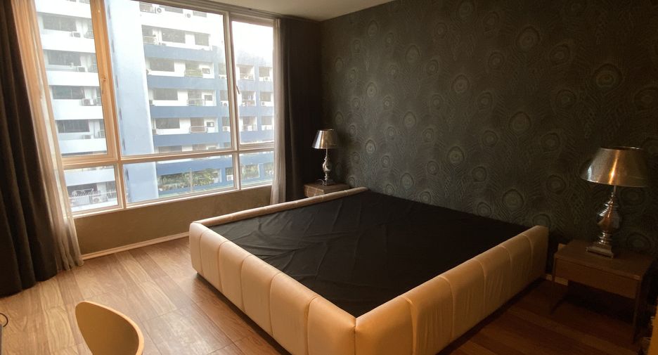 À louer 1 chambre condo à Khlong Toei, Bangkok