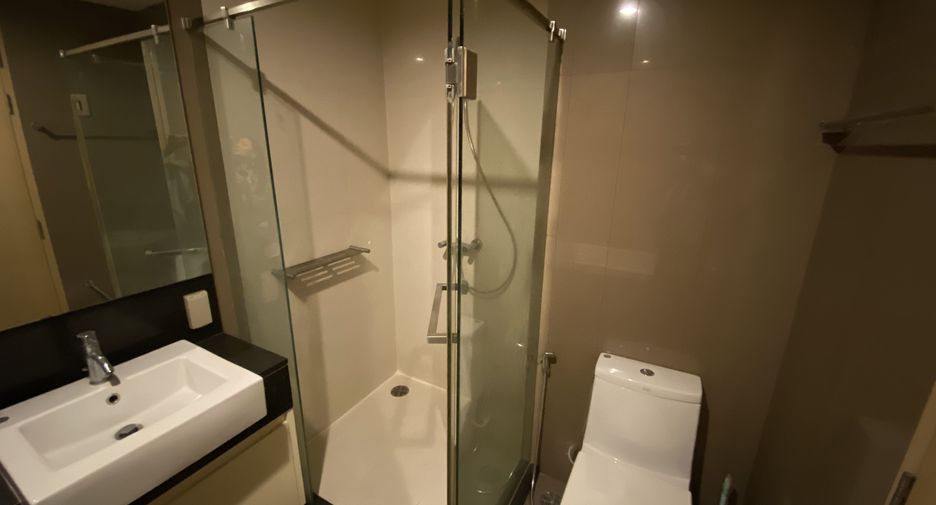 À louer 1 chambre condo à Khlong Toei, Bangkok