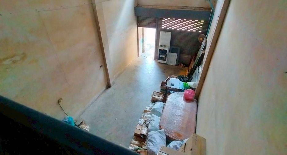 For sale and for rent 3 bedrooms retail Space in Prawet, Bangkok