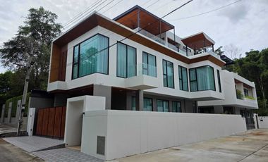 À vendre 4 chambres villa à Kathu, Phuket