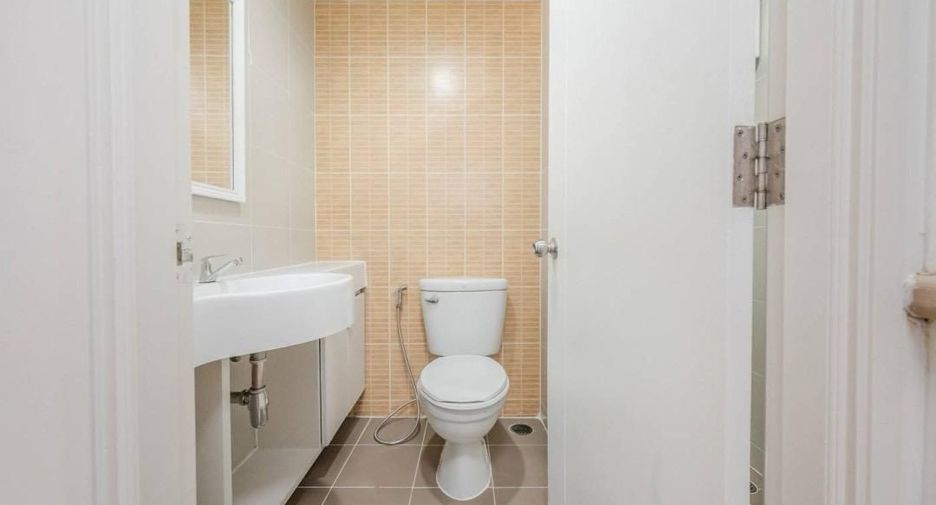 For sale 1 bed condo in Bang Sue, Bangkok
