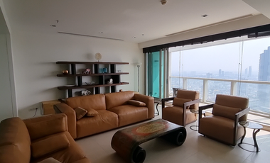 For sale そして for rent 3 ベッドルーム condo in Sathon, Bangkok
