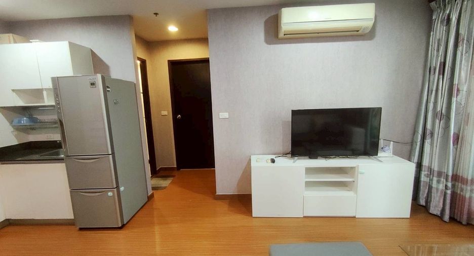 For rent 2 bedrooms apartment in Khlong Toei, Bangkok