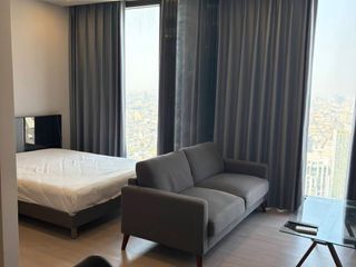 À louer 1 chambre condo à Huai Khwang, Bangkok