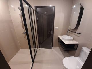 Wohnung zur Miete mit 1 Zimmer in Huai Khwang, Bangkok