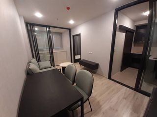 Wohnung zur Miete mit 1 Zimmer in Huai Khwang, Bangkok