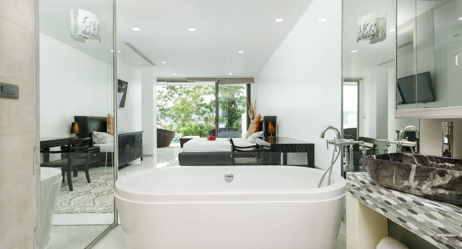 For sale 3 bedrooms villa in Kathu, Phuket