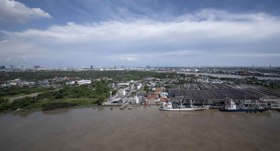 For sale 3 bedrooms condo in Yan Nawa, Bangkok