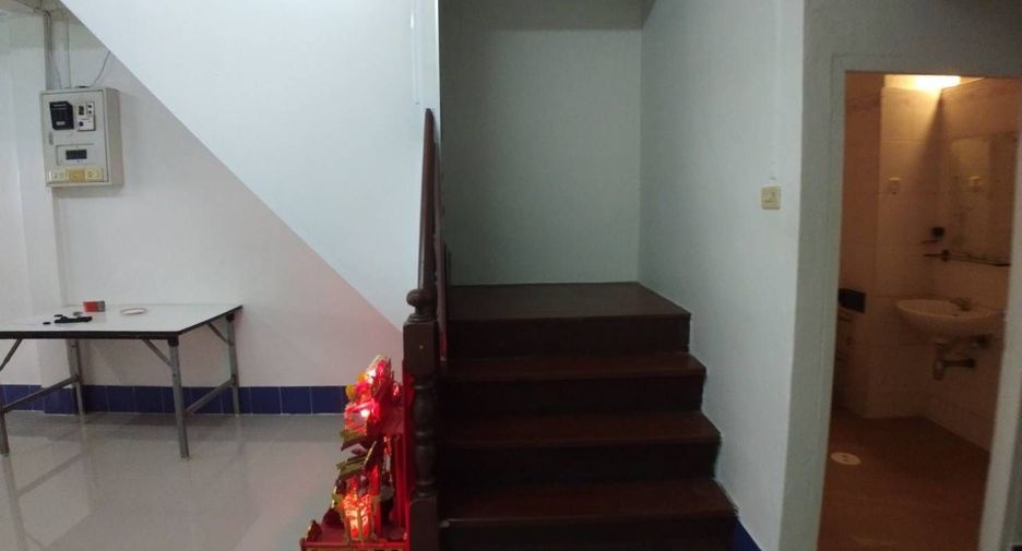 For sale 2 bedrooms townhouse in Bang Khae, Bangkok