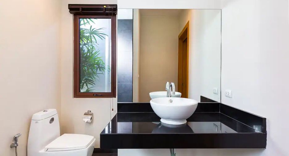 For sale 3 bedrooms villa in Mueang Phuket, Phuket