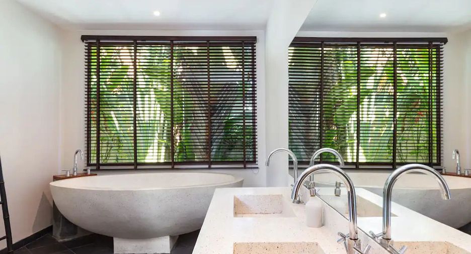 For sale 3 bedrooms villa in Mueang Phuket, Phuket
