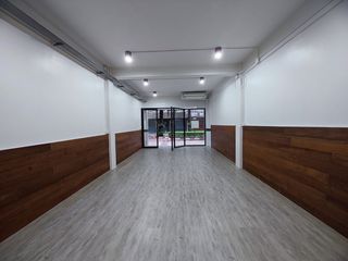 For rent retail Space in Ratchathewi, Bangkok