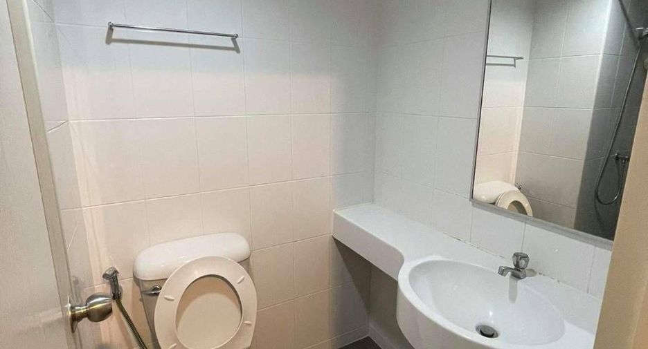 For sale 2 bedrooms condo in Bang Khen, Bangkok