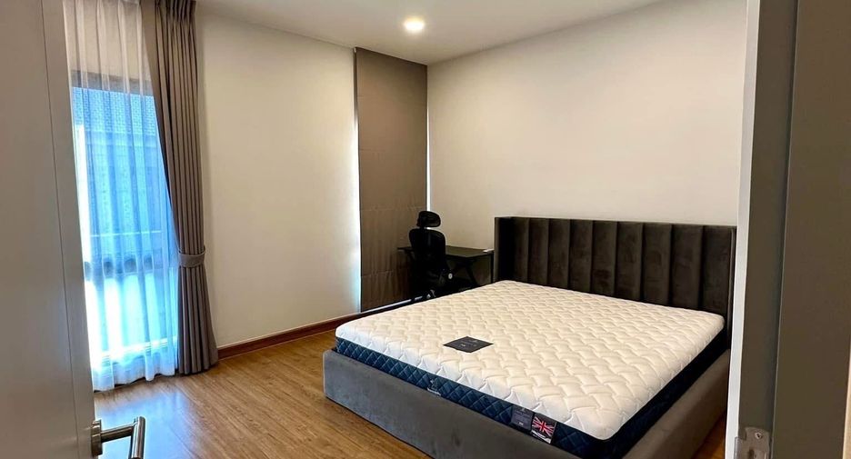 À louer 4 chambres maison à Bang Phli, Samut Prakan