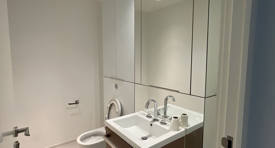 Condo en venta de 3 habitaciones en Pathum Wan, Bangkok