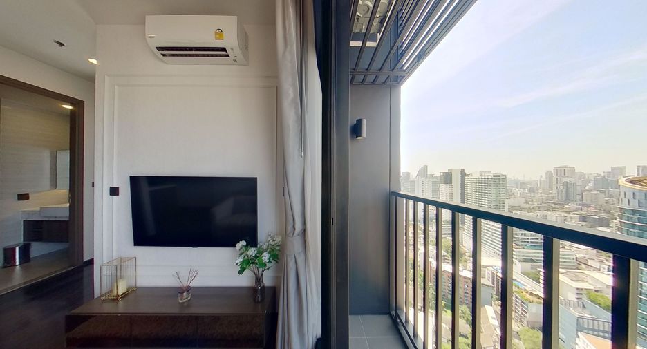 À vendre 2 chambres condo à Watthana, Bangkok
