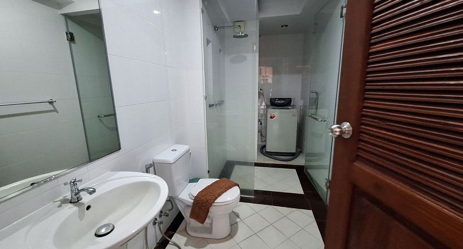 For rent 2 bedrooms apartment in Mueang Phuket, Phuket